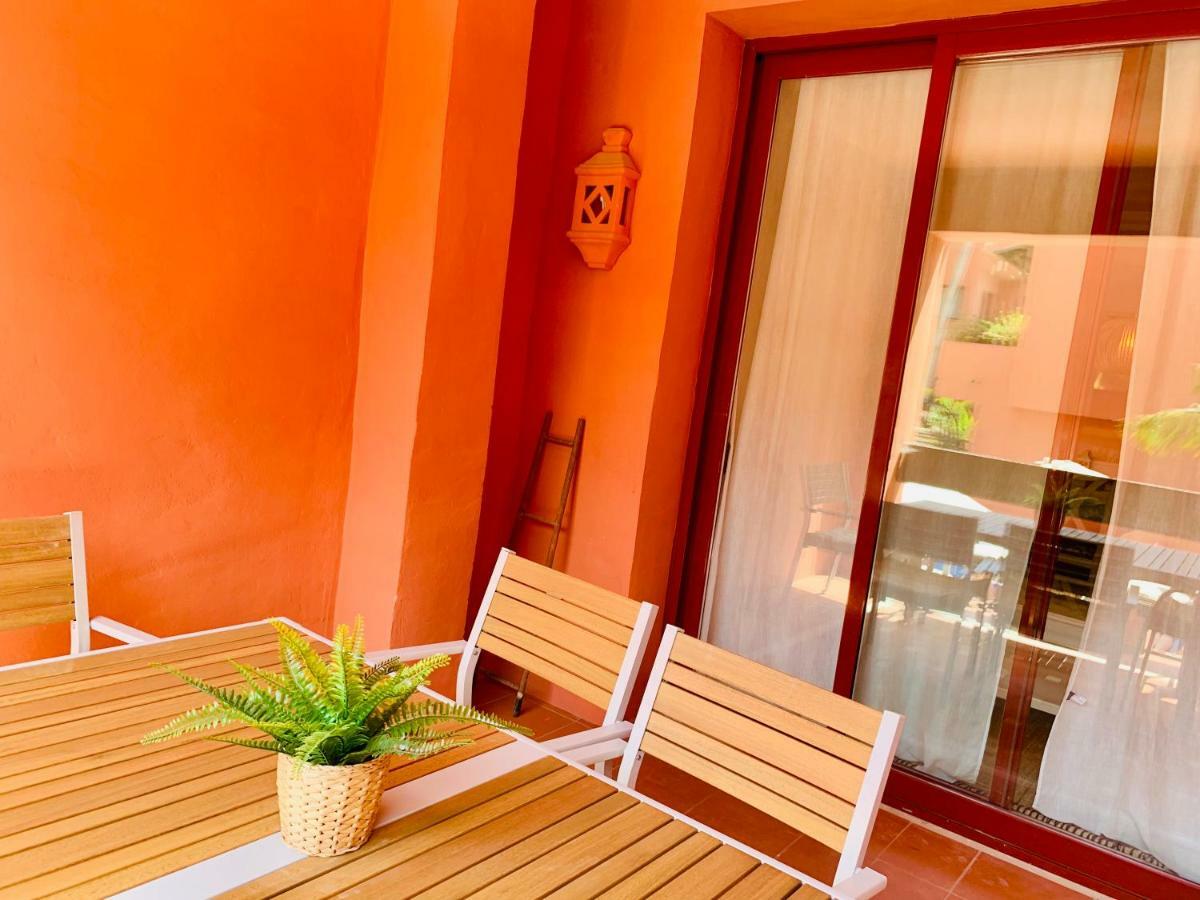 Beachside Apartment In Marbella Exterior foto